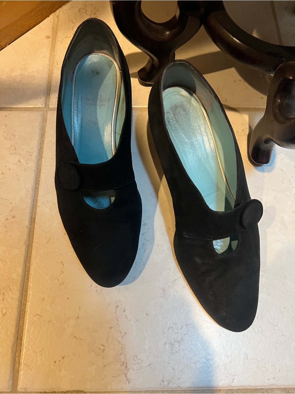 Thierry Rabotin Black Suede~Button Accent Lower Heel Pumps~Made in Italy EU40